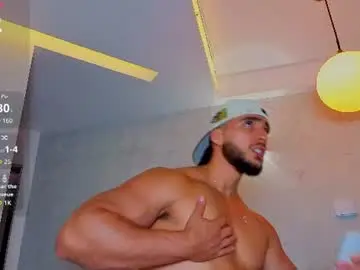 Chaturbate Live Sex Cam of scottfischer_