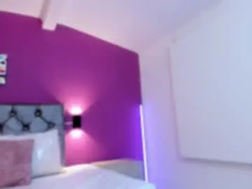 Chaturbate Adult Webcams of dulceekitten