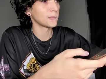 Chaturbate Free Porn Cam of halan_jr