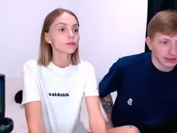 Chaturbate Live Sex Cam of julsweet