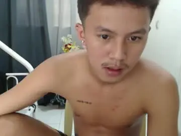 Chaturbate Live Sex Cam of justcallme_james