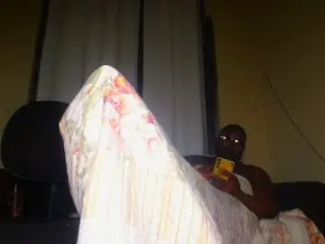Chaturbate Live Sex of mrbrown_strong