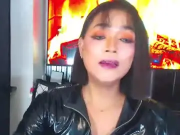 Chaturbate Adult Video Chat of xxasian_goddessxx