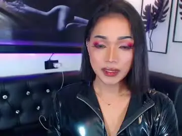 Chaturbate Live Sex Cam of xxasian_goddessxx