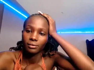 Chaturbate Free Live Porn of essy_hero
