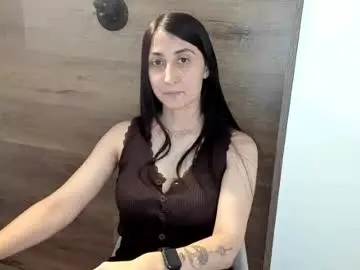 Chaturbate Live Sex Cam of linabay2