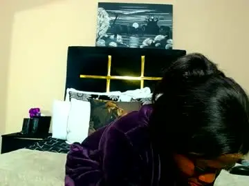 Chaturbate Sex Cam of prettybrownskin88