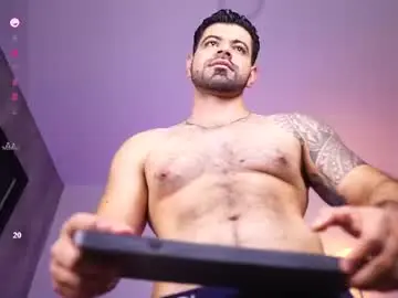 Chaturbate Nude Webcam of santy_king25