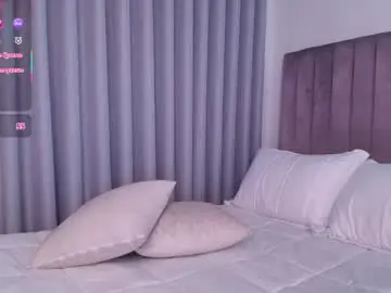 Chaturbate Free Live Porn of ximelopez1