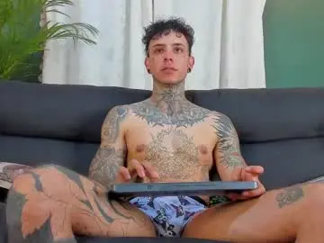 Chaturbate Live Porn of aron_ford