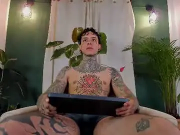 Chaturbate Best Webcam of aron_ford
