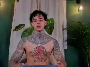 Chaturbate Best Webcam of aron_ford