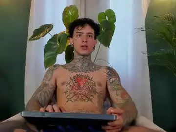 Chaturbate Private Sex Chat of aron_ford