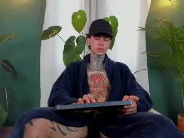 Chaturbate Sex Chat of aron_ford