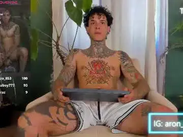 Chaturbate Best live sex cam show of aron_ford