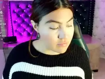 Chaturbate Free Porn Cam of diamondfox_m