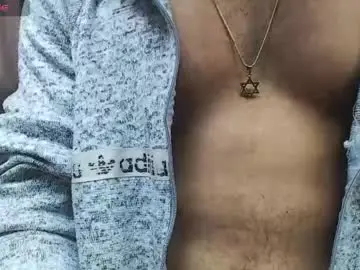 Chaturbate Live Sex Cam of goldenjyj