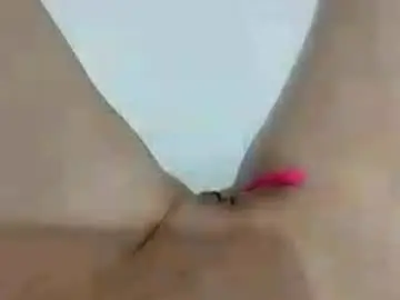 Chaturbate Nude Webcam of kattrinah_nikitta