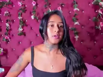 Chaturbate Watch Live Sex Cams of milly_print