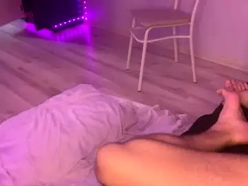 Chaturbate Watch Live Sex Cams of moonbabycouple
