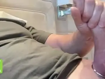 Chaturbate Free Porn Cam of sixpak7