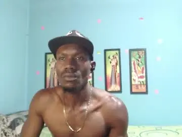 Chaturbate Live Sex Cam of elmiltonnjakee