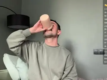 Chaturbate Live Porn of enen_glo