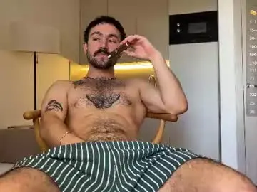 Chaturbate Live Sex Cam of enen_glo