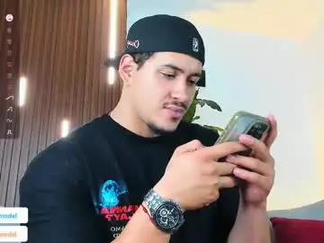 Chaturbate Free Porn Cam of lucasanto_