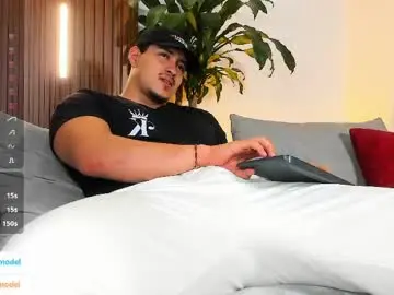 Chaturbate Live Porn of lucasanto_
