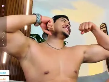 Chaturbate Best live sex cam show of lucasanto_