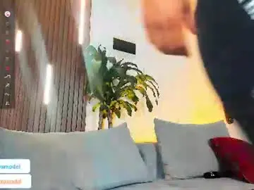 Chaturbate Adult Video Chat of lucasanto_