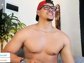 Chaturbate Watch Live Sex Cams of lucasanto_