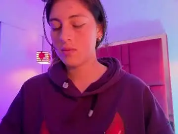 Chaturbate Sex Cam of moon_winy