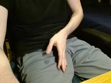 Chaturbate Free Porn Cam of readytocum90
