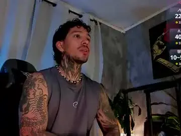 Chaturbate Live Sex Cam of tigerstripes_