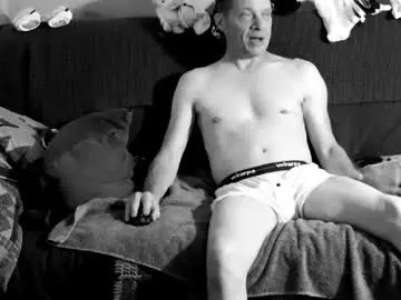 Chaturbate Adult Video Chat of 51_donny