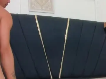 Chaturbate Live Porn of alexx_cum18