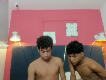 Chaturbate Live Sex of alexx_cum18