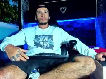 Chaturbate Nude Webcam of axell_cross2