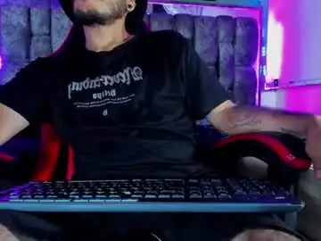 Chaturbate Free Porn Cam of axell_cross2