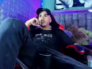 Chaturbate Free Live Porn of axell_cross2