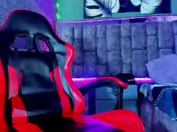 Chaturbate Live Sex Cam of axell_cross2
