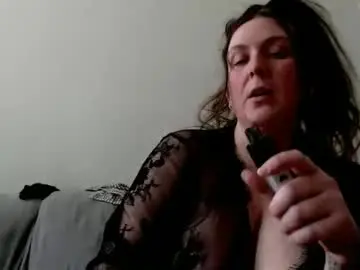 Chaturbate Watch Live Sex Cams of harleyslut6969