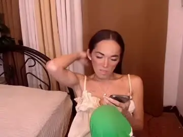 Chaturbate Adult Webcams of sweet_marry143