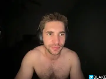 Chaturbate Free Porn Cam of blakemiles2
