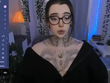 Chaturbate Free Live Porn of dixipixi_