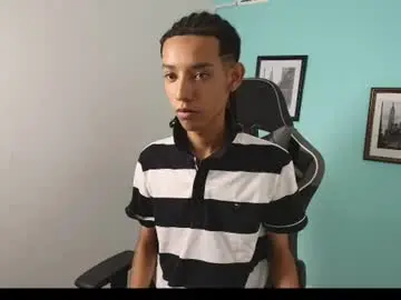 Chaturbate Private Sex Chat of drake_cum23