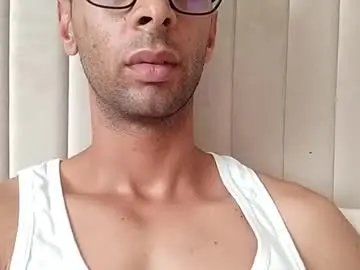 Chaturbate Nude Webcam of tunisiensexyguy