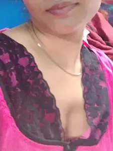 Dscgirls Adult Webcam of Riya angel